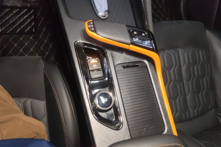 长安UNI-T 2022款 1.5T 运动版 尊贵型局部细节18