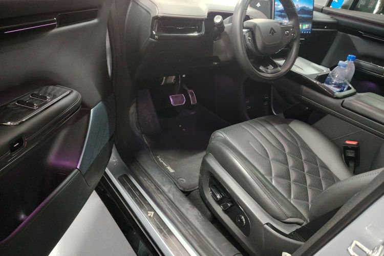 昊铂HT 2023款 670 后驱特高压版中控内饰20