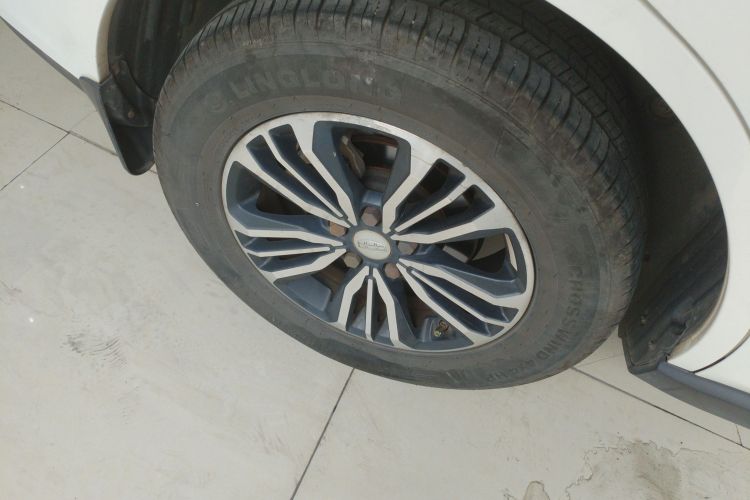 吉利汽车 远景X6 2018款 1.8L 手动4G互联豪华型车身外观6008