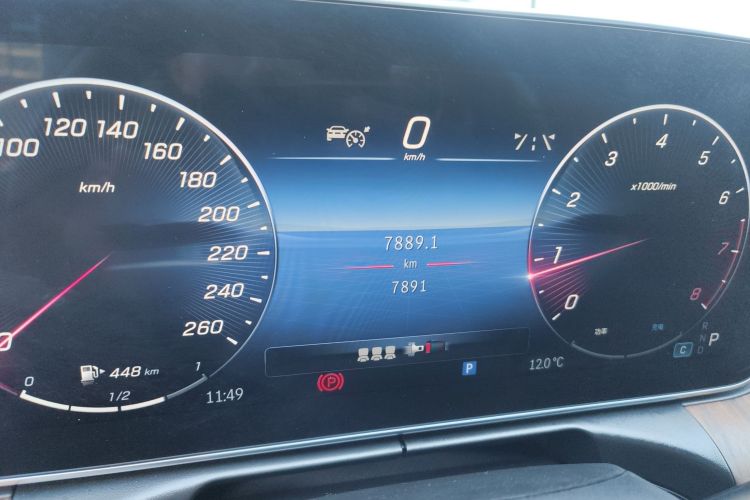 奔驰C级 2024款 C 260 L中控内饰15