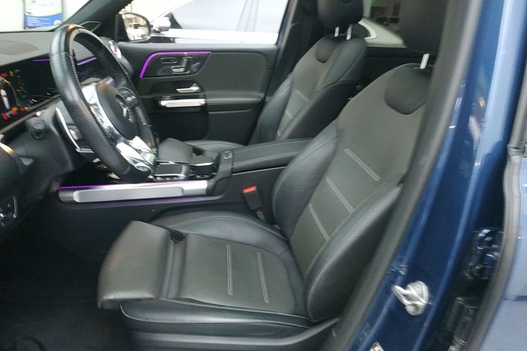 奔驰GLB AMG 2021款 改款 AMG GLB 35 4MATIC局部细节19