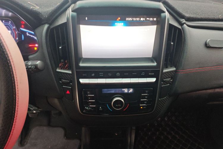 纳智捷 U5 SUV 2017款 1.6L 手动骑士版中控内饰16