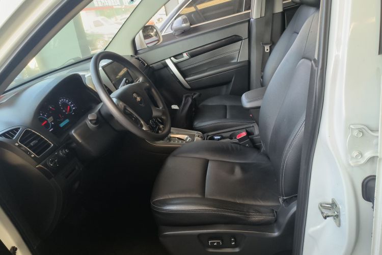 雪佛兰 科帕奇 2014款 2.4L 两驱城市版 7座局部细节19