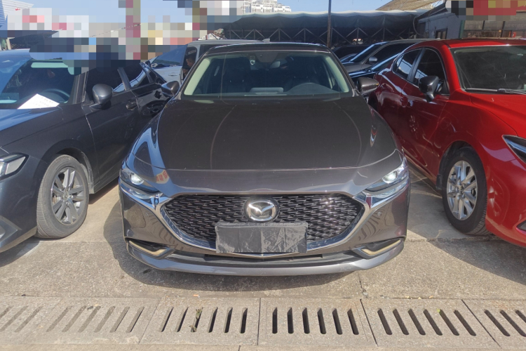 马自达3 昂克赛拉 2020款 2.0L 自动质雅版车身外观2