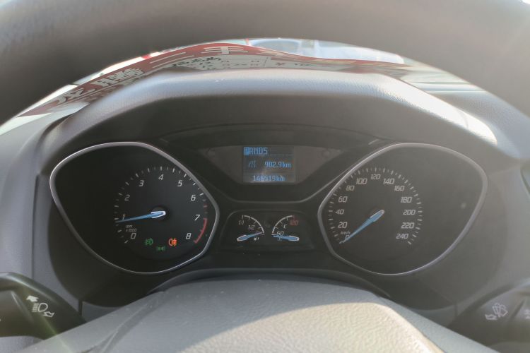 福特 福克斯 2012款 三厢 1.6L 自动舒适型局部细节14