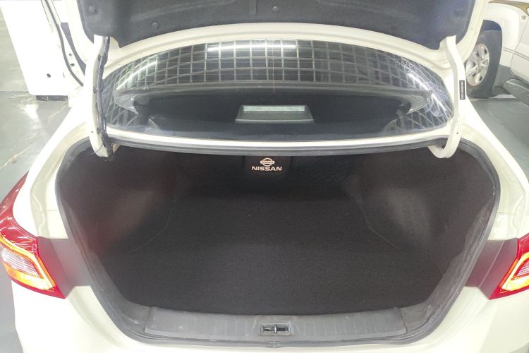 日产 轩逸 2022款 经典 1.6XE CVT舒适版局部细节23