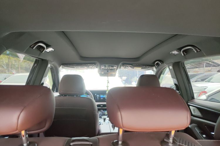 捷途X90 2023款 子龙 2.0T DCT常胜版 7座局部细节22