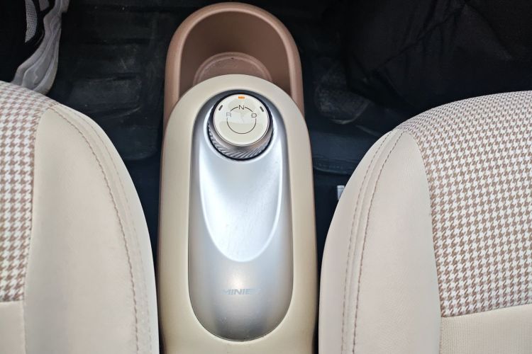 五菱汽车 宏光MINIEV 2025款 四门版 进阶款局部细节18