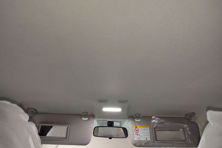 吉利银河 熊猫 2025款 210km 元气熊中控内饰22