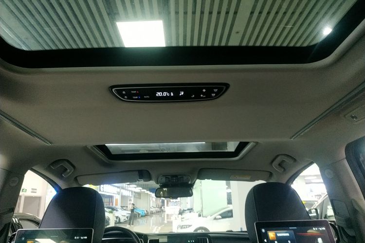 广汽传祺 传祺M8 2021款 领秀系列 390T 旗舰版中控内饰22