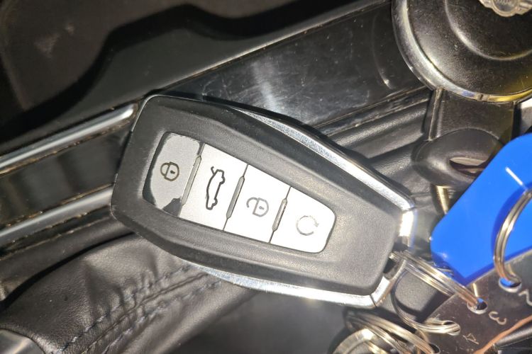 吉利汽车 博瑞 2020款 1.8T 领航版中控内饰11