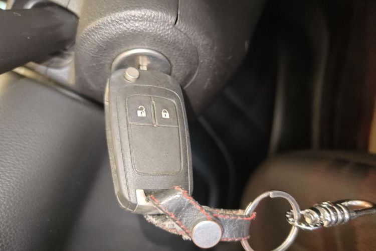 别克 昂科拉 2018款 18T 自动两驱都市领先型中控内饰11