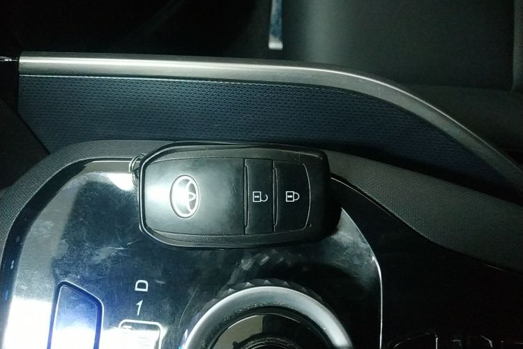 丰田bZ3 2023款 517km 精英PRO中控内饰11