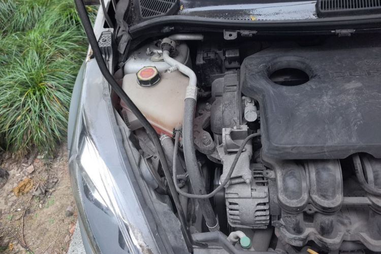 福特 嘉年华 2013款 两厢 1.5L 自动时尚型局部细节9006