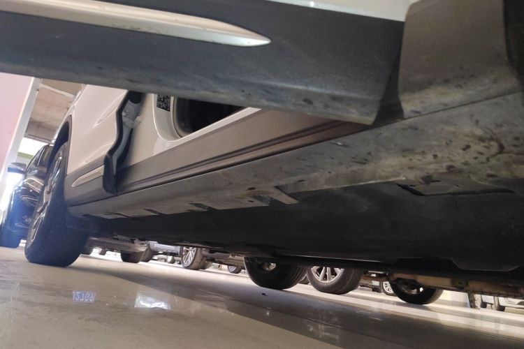 林肯 冒险家 2022款 2.0T 两驱尊享版局部细节9001