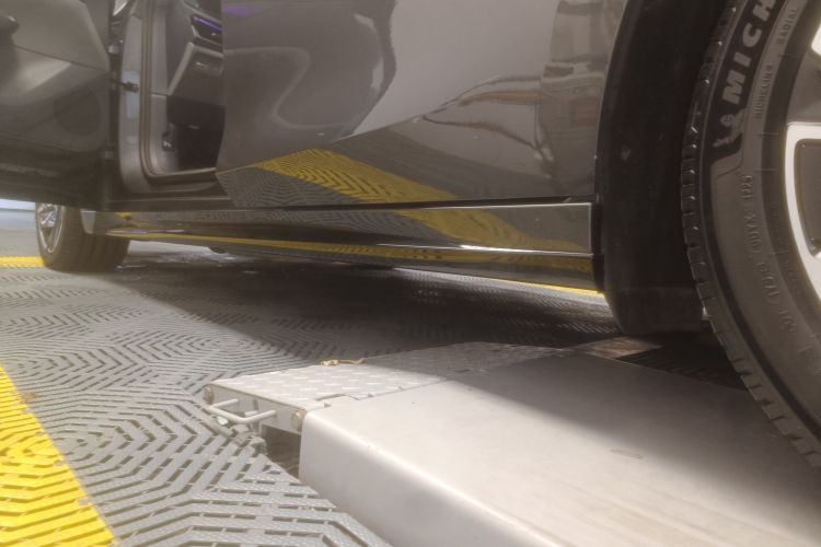 领克07 2024款 EM-P 126长续航 Ultra局部细节9002