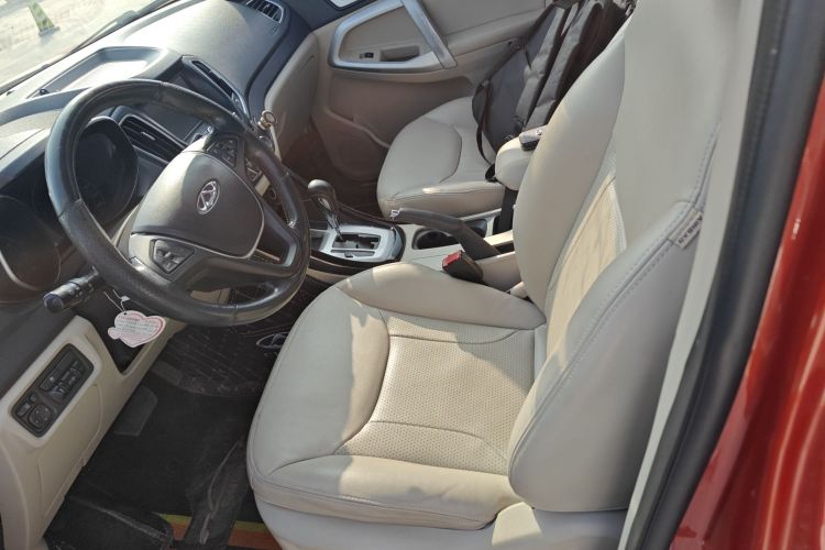 奇瑞 瑞虎5 2014款 2.0L CVT家尊版局部细节19