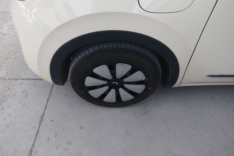 五菱汽车 五菱缤果 2025款 333km 悦享款车身外观6007