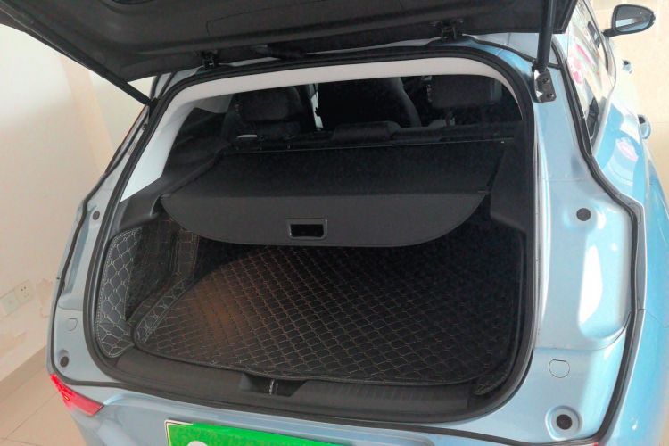 别克 微蓝6 2020款 插电混动 互联智慧型机舱底盘23