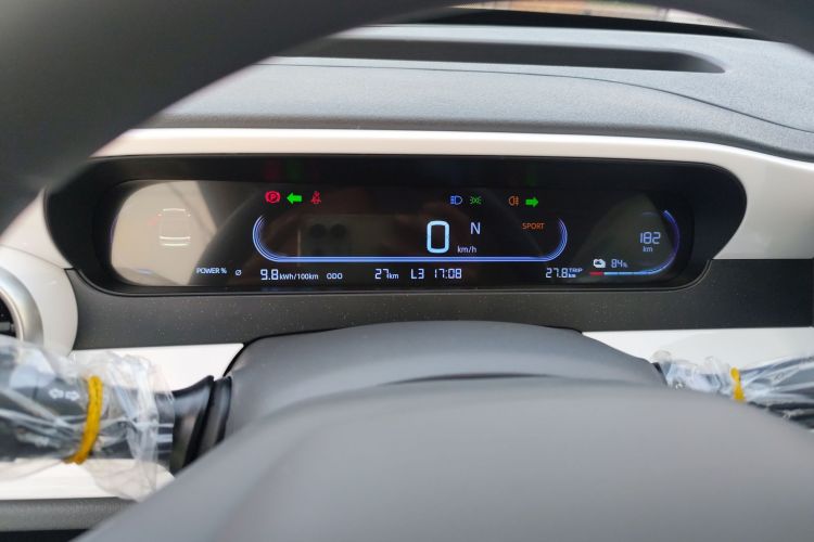 吉利银河 熊猫 2025款 210km 元气熊局部细节14