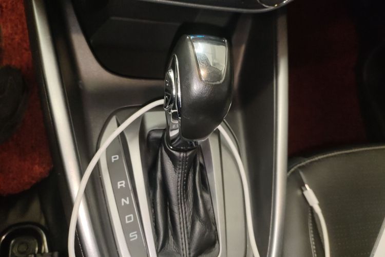 福特 福睿斯 2017款 幸福版 1.5L 自动时尚型中控内饰18