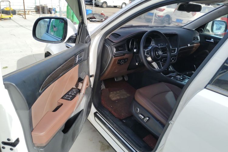 众泰T600 2016款 运动版 2.0T DCT尊享型中控内饰20