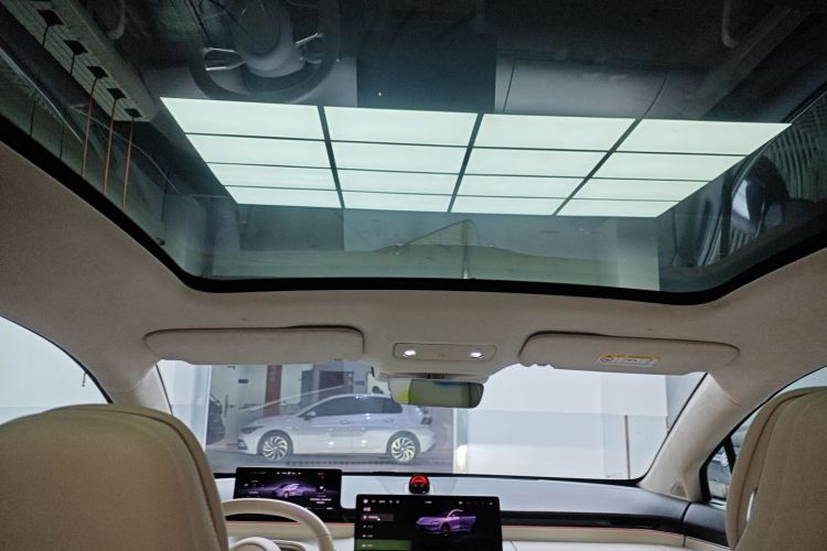 鸿蒙智行 智界R7 2025款 增程 251km Max中控内饰22