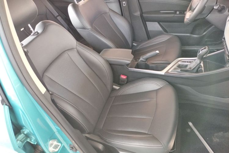 吉利汽车 远景X3 2020款 1.5L CVT尊贵型局部细节41