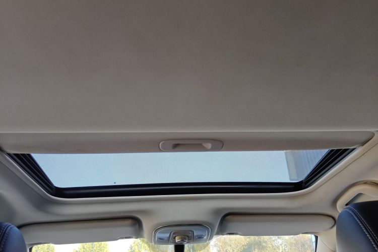 比亚迪 宋 2016款 盖世版 1.5TID 自动精英型局部细节22