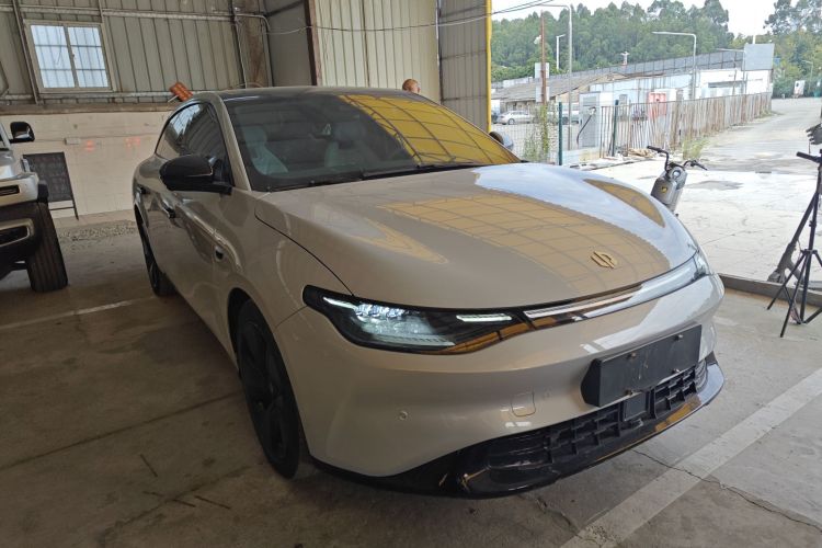 零跑汽车 零跑C01 2022款 后驱超长续航版车身外观3