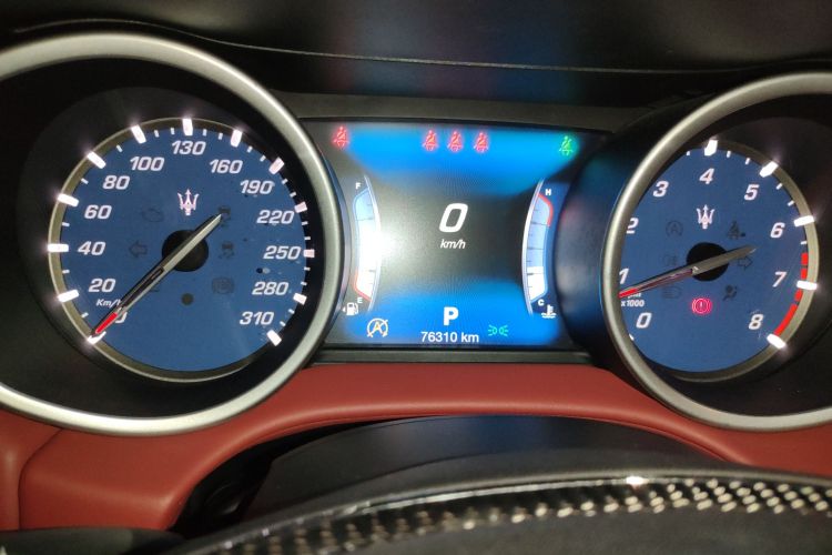 玛莎拉蒂 Ghibli 2018款 改款 3.0T 标准版中控内饰14