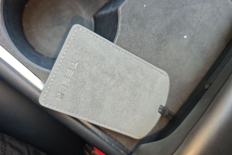 特斯拉 Model 3 2022款 后轮驱动版中控内饰11