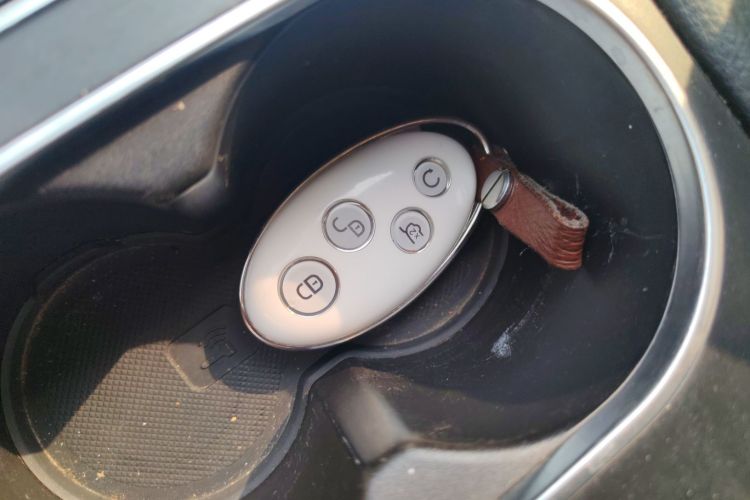 比亚迪 宋MAX 2017款 1.5T 自动智联豪华型 7座中控内饰11