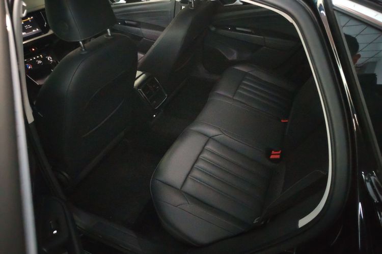 大众 帕萨特 2020款 改款 280TSI 商务版 国VI中控内饰7004