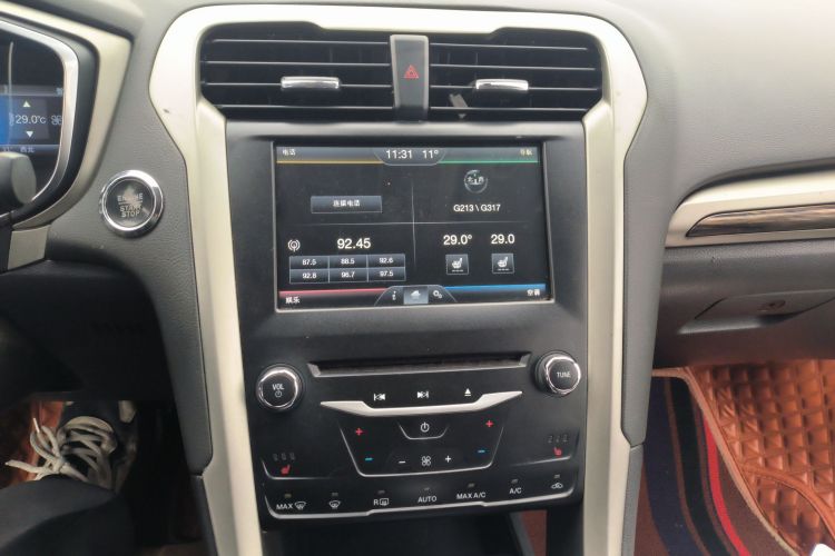 福特 蒙迪欧 2013款 2.0L GTDi200豪华型中控内饰16
