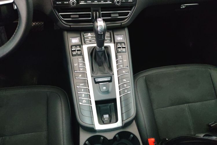 保时捷 2020款 Macan 2.0T局部细节18