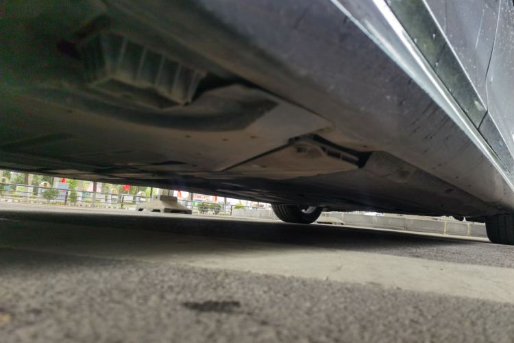 宝马5系新能源 2022款 改款二 535Le 先锋版M运动套装局部细节9002