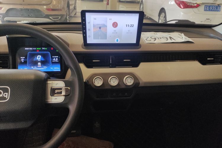 奇瑞 QQ冰淇淋 2024款 205km 圣代Pro中控内饰16