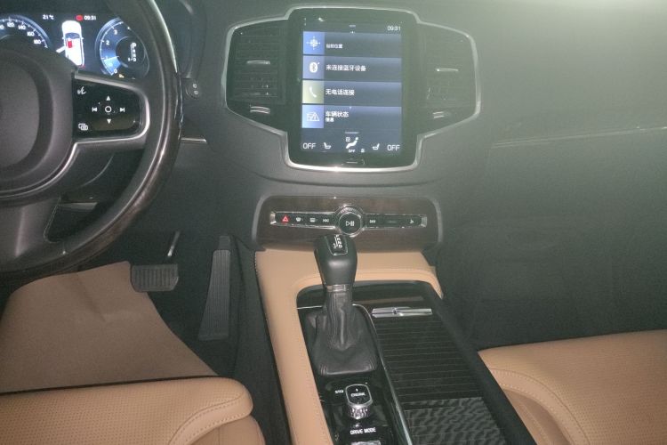沃尔沃XC90 2017款 T6 智雅版 5座中控内饰16