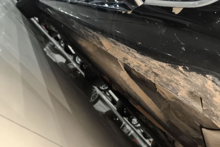 红旗H9 2020款 改款 2.0T 智联旗畅版局部细节9001