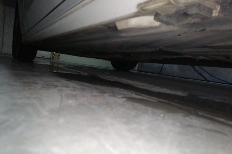 奔驰C级(进口) 2017款 改款 C 180 旅行轿车局部细节9003