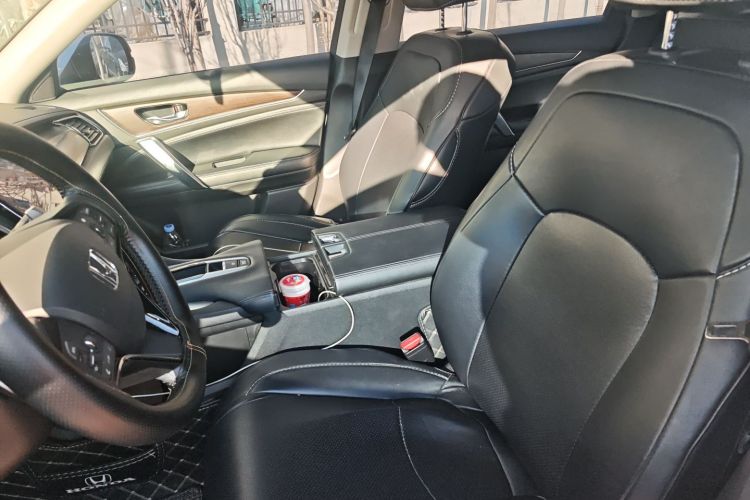 本田 冠道 2019款 240TURBO 两驱精英版中控内饰19
