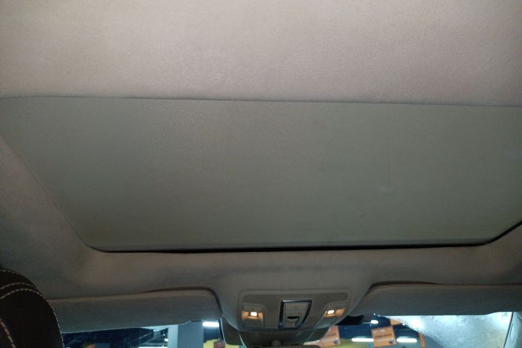 奔驰GLE 2017款 GLE 320 4MATIC 动感型局部细节22