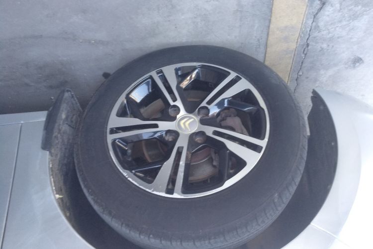 雪铁龙 爱丽舍 2016款 1.6L 手动时尚型车身外观6007