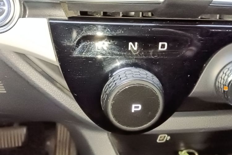 奔腾NAT 2023款 PRO 智享出行版 425km局部细节18