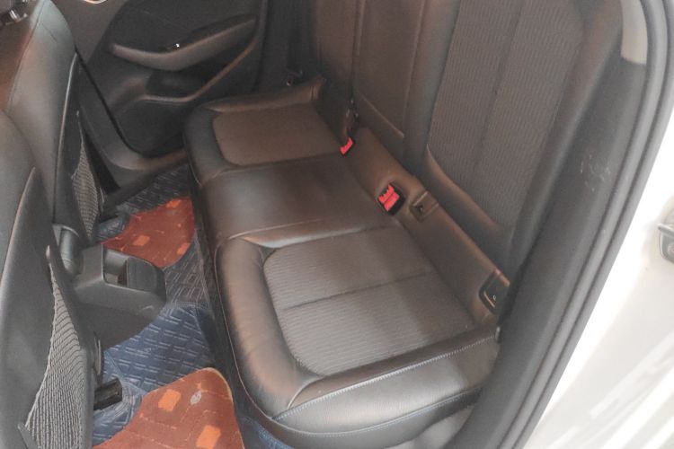 奥迪A3 2020款 Limousine 35 TFSI 时尚型 国VI中控内饰7004