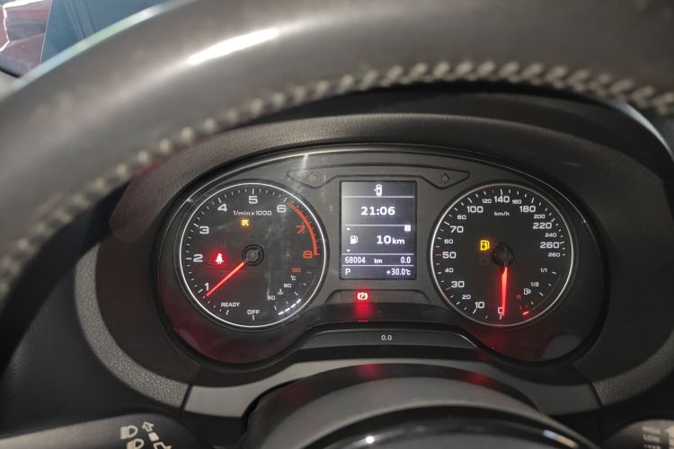 奥迪A3 2016款 Limousine 35 TFSI 进取型局部细节14