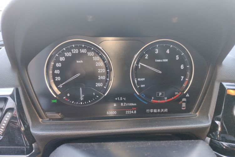 宝马1系 2022款 120i M运动曜夜版中控内饰14