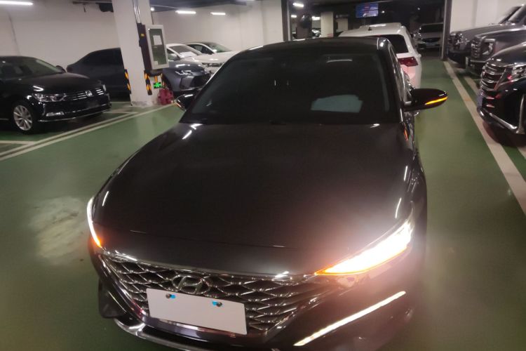 现代 菲斯塔 2019款 280TGDi 智享版 国VI车身外观2