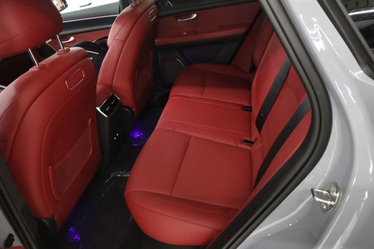 鸿蒙智行 问界M5 2025款 增程   Ultra 四驱版中控内饰21